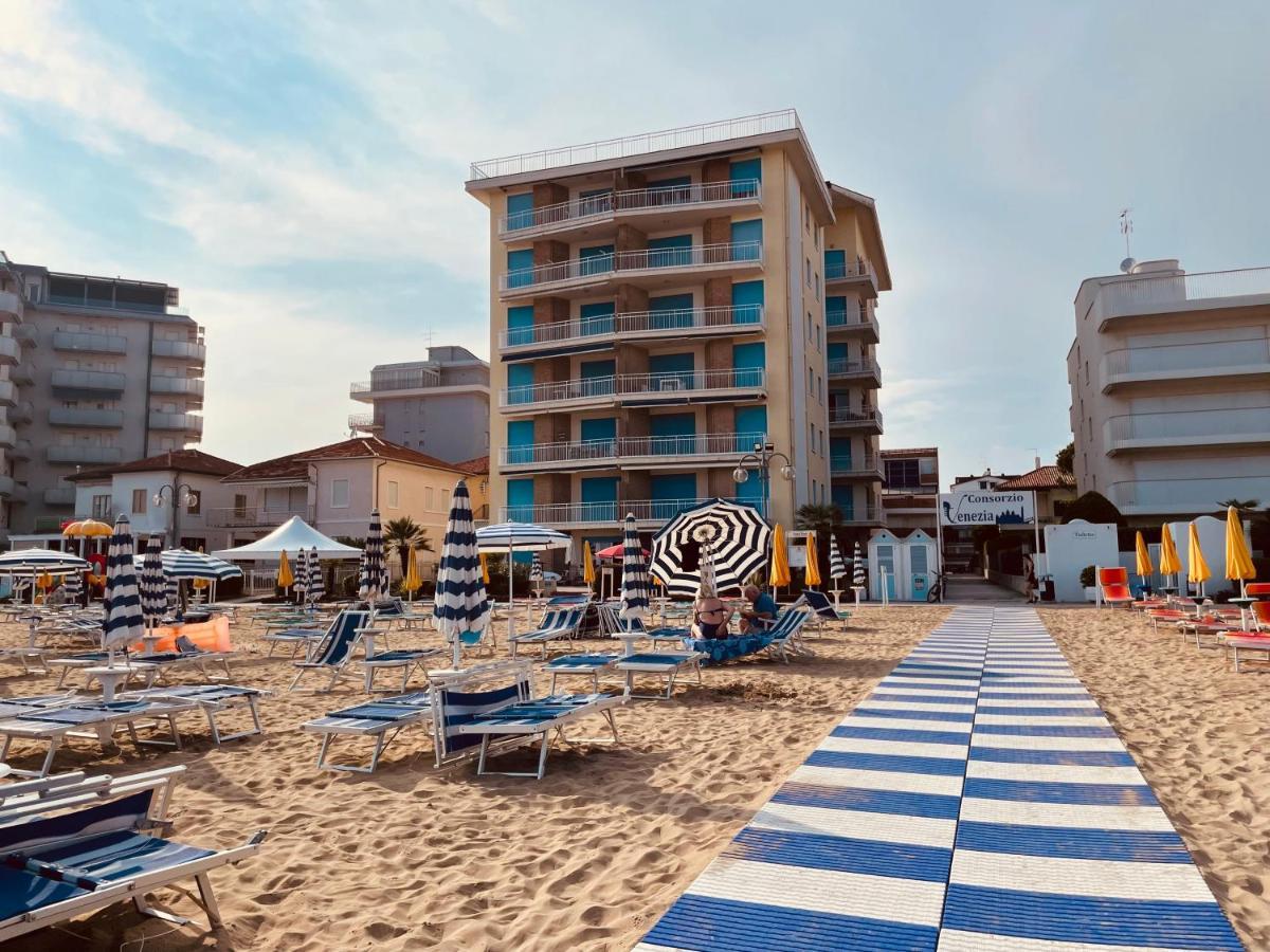 Appartamento Cima - Vista Mare, 3 Camere, Wifi, Family Apartment Лидо ди Йезоло Екстериор снимка